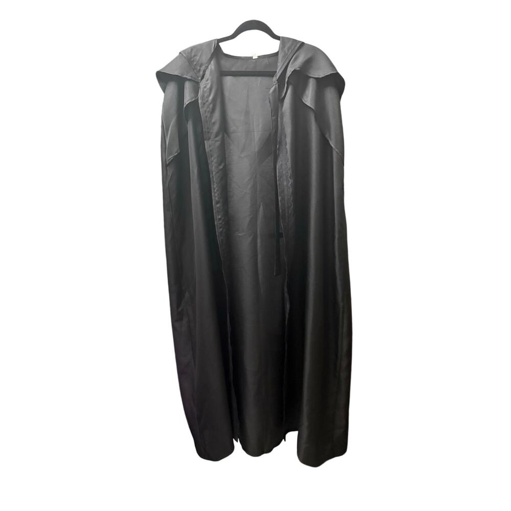 Preloved-XL-Black Costume Cape/Cloak with Hood